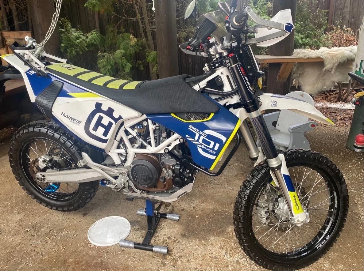Husqvarna 701 Enduro, 2016г, Задний привод, Механическая