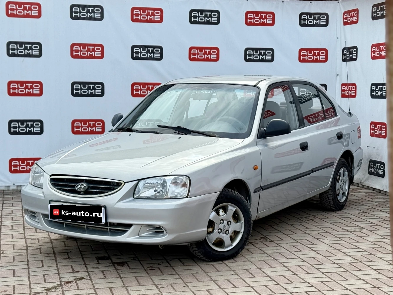 Hyundai Accent, 2010г, передний привод, механика