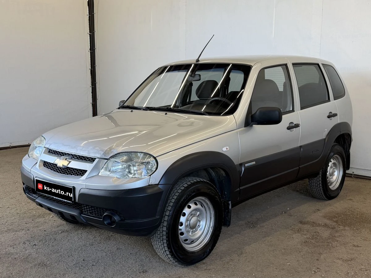 Chevrolet Niva, 2009г, полный привод, механика