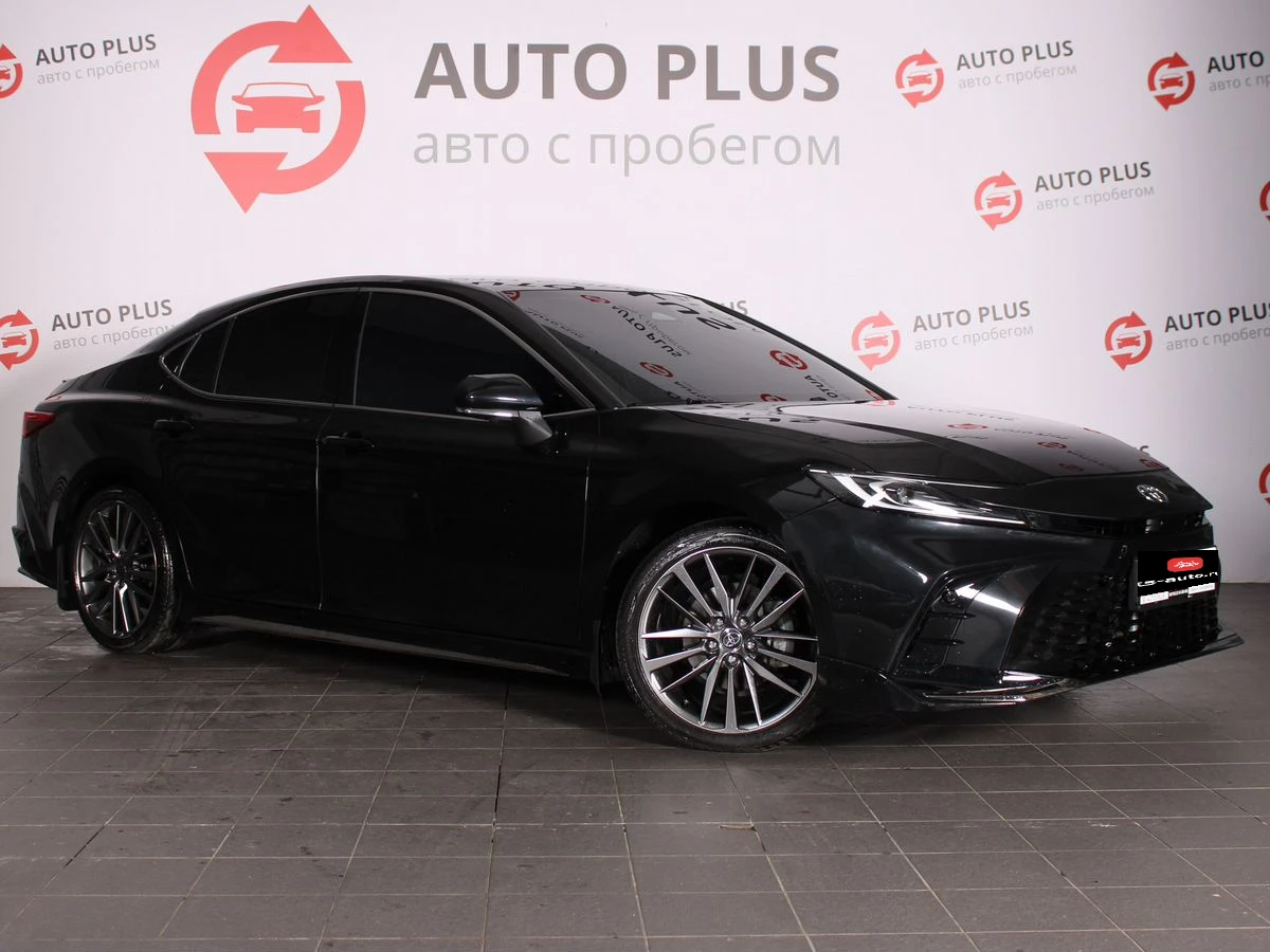 Toyota Camry, 2025г, передний привод, вариатор
