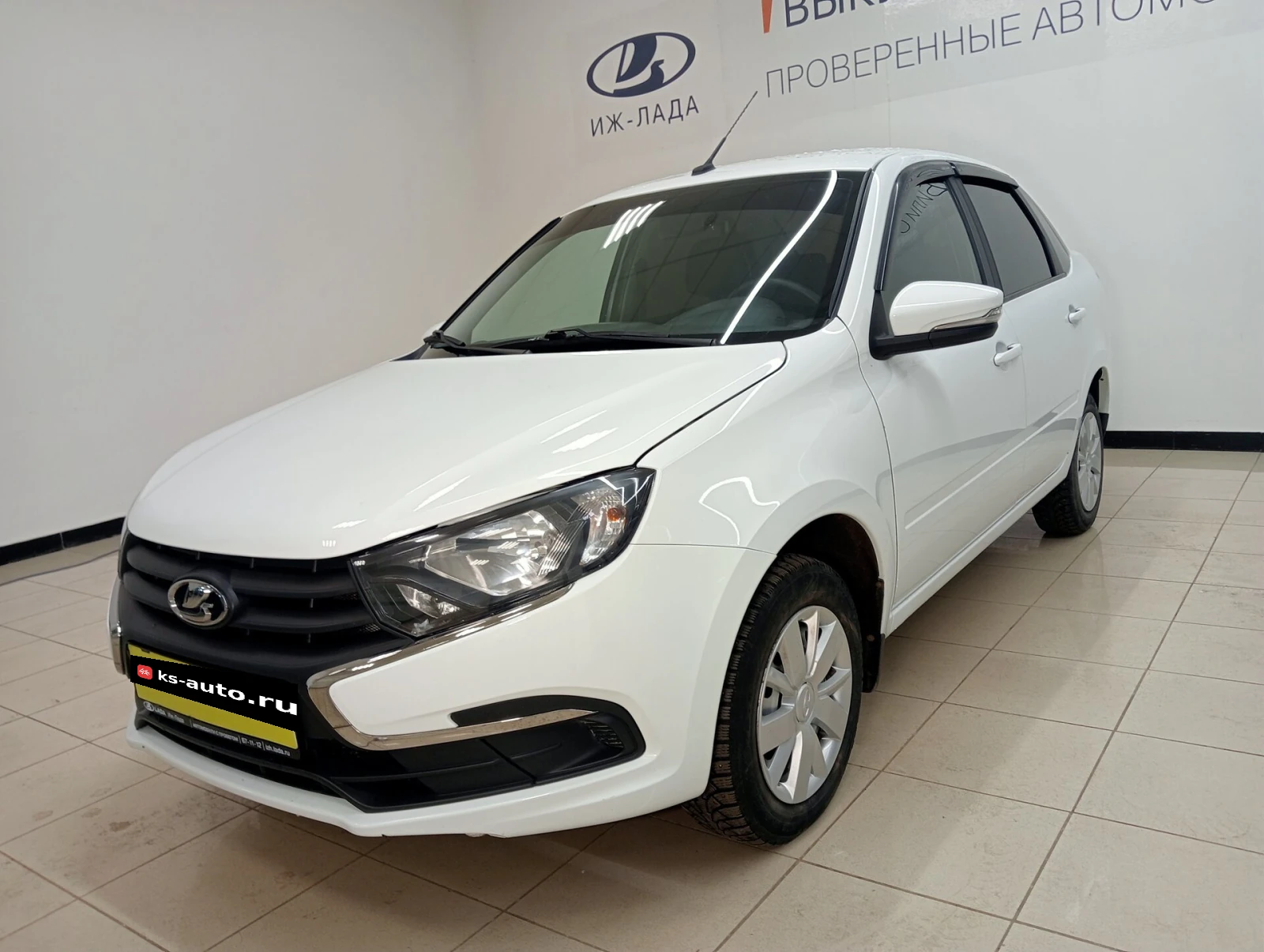 Lada (ВАЗ) Granta, 2023г., передний привод, механика
