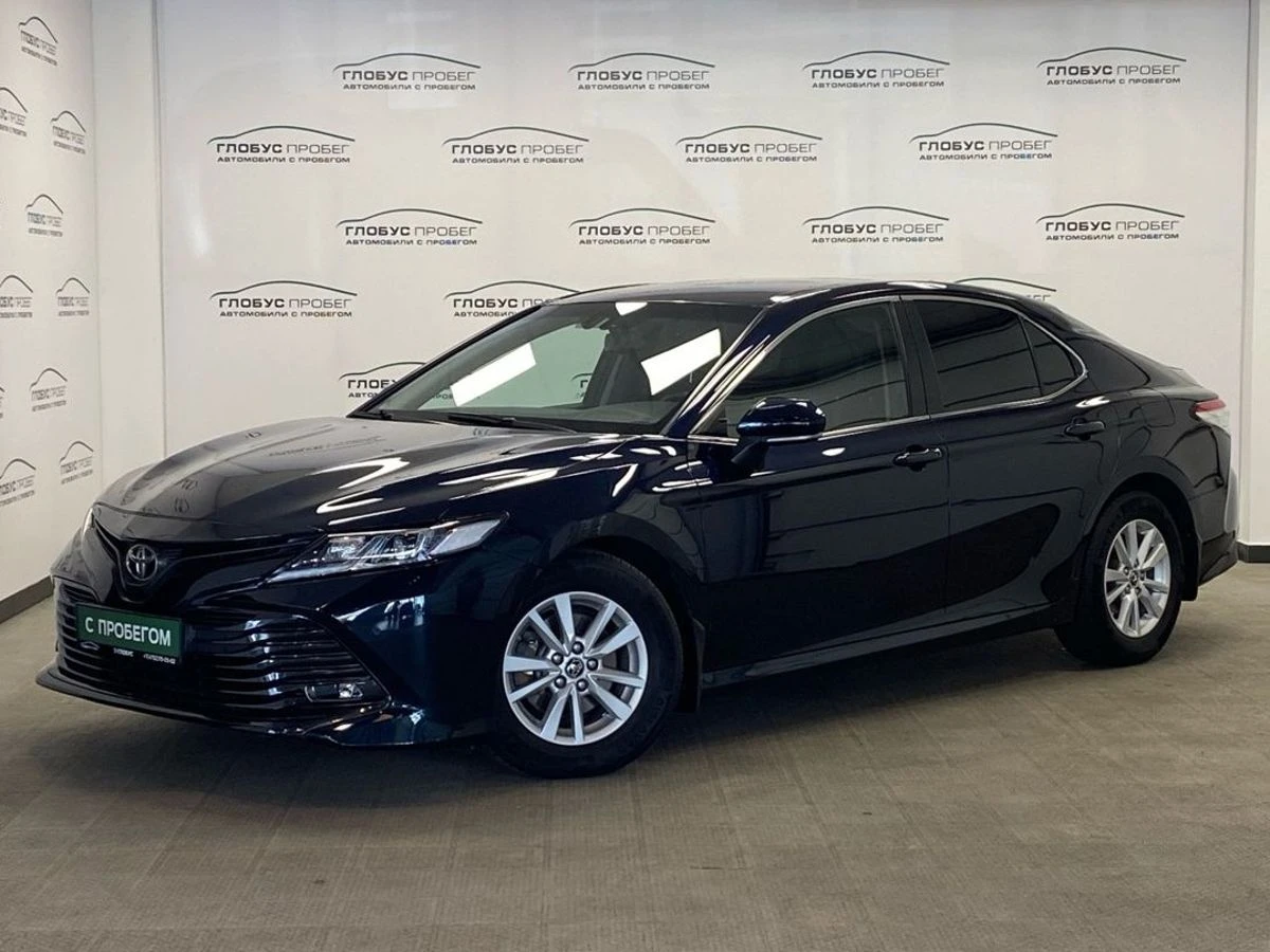 Toyota Camry, 2018г, передний привод, автомат