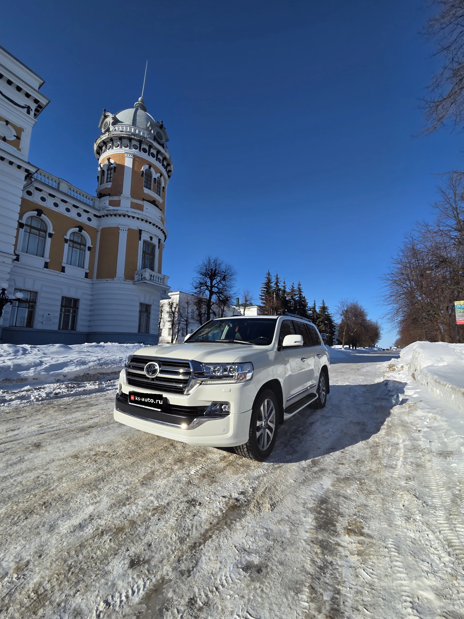 Toyota Land Cruiser, 2019г, полный привод, автомат