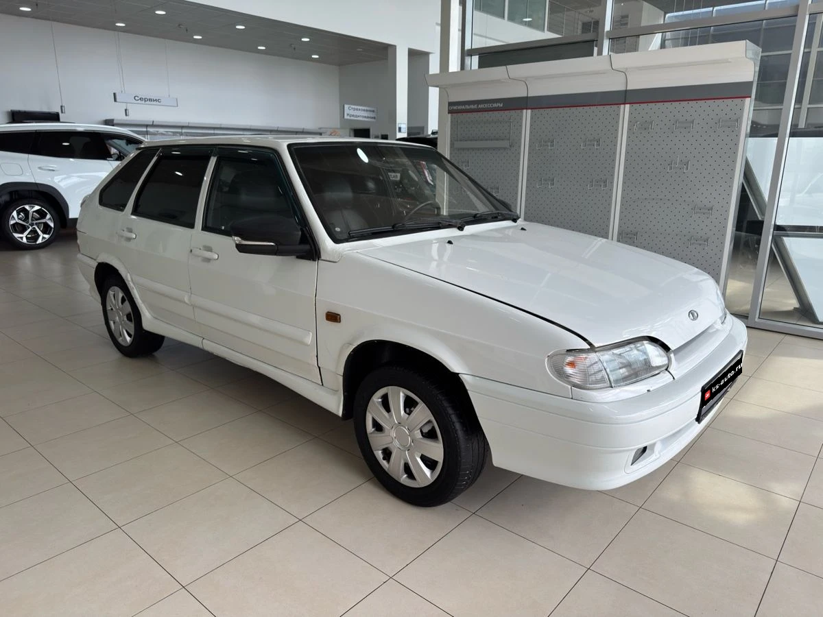 Lada (ВАЗ) 2114, 2011г, передний привод, механика