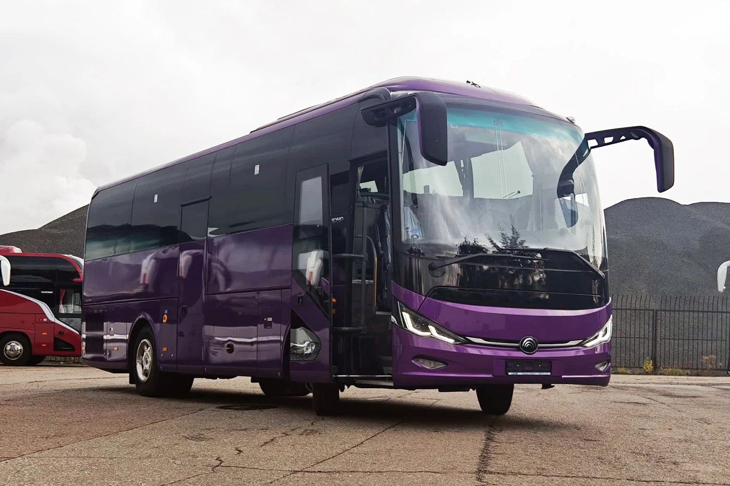 Yutong ZK6947H, 2025г, Задний привод, Механическая