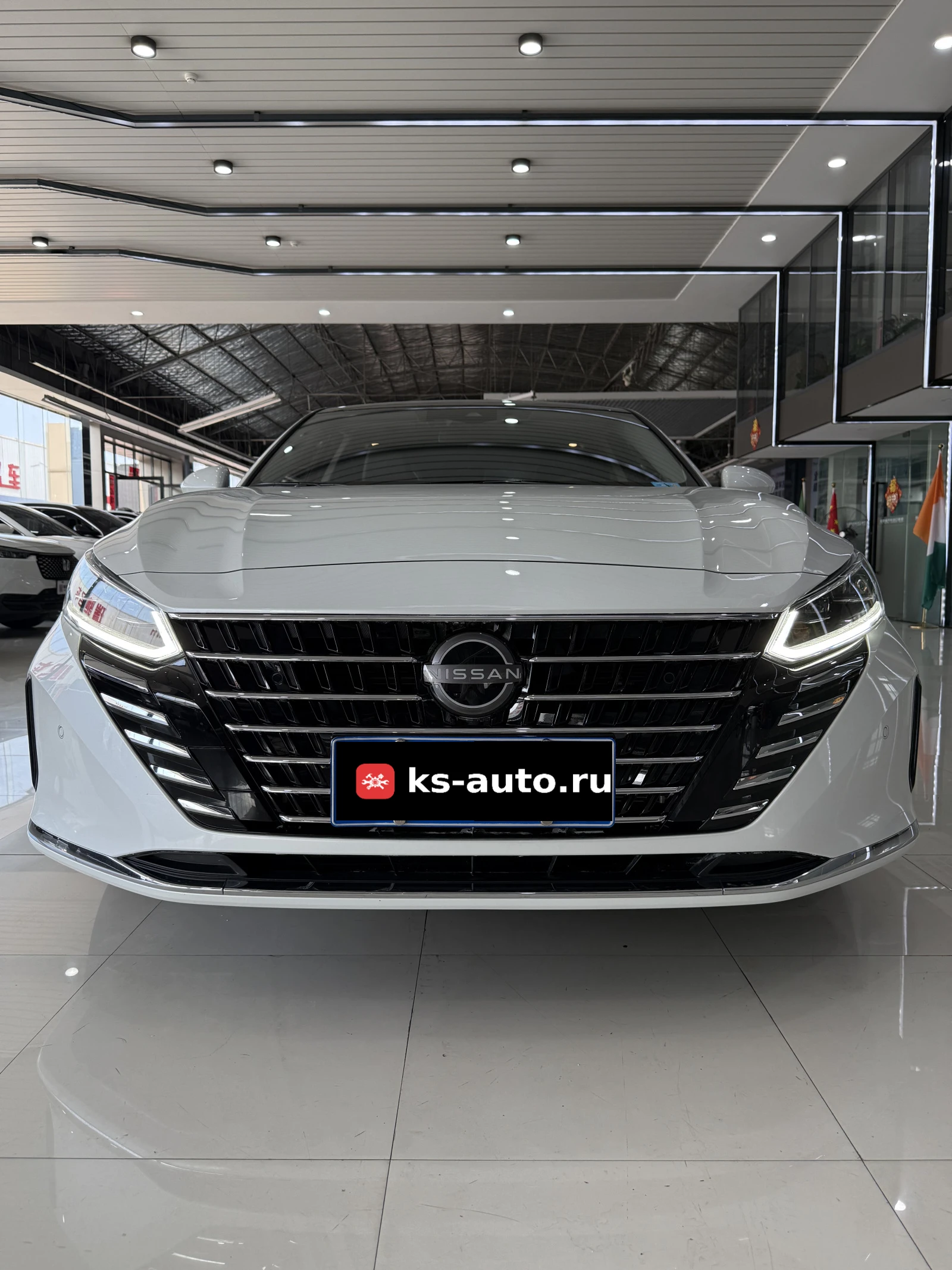 Nissan Altima, 2023г, передний привод, вариатор