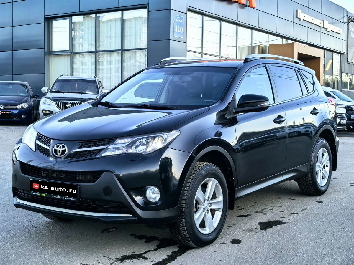Toyota RAV4, 2013г, полный привод, автомат