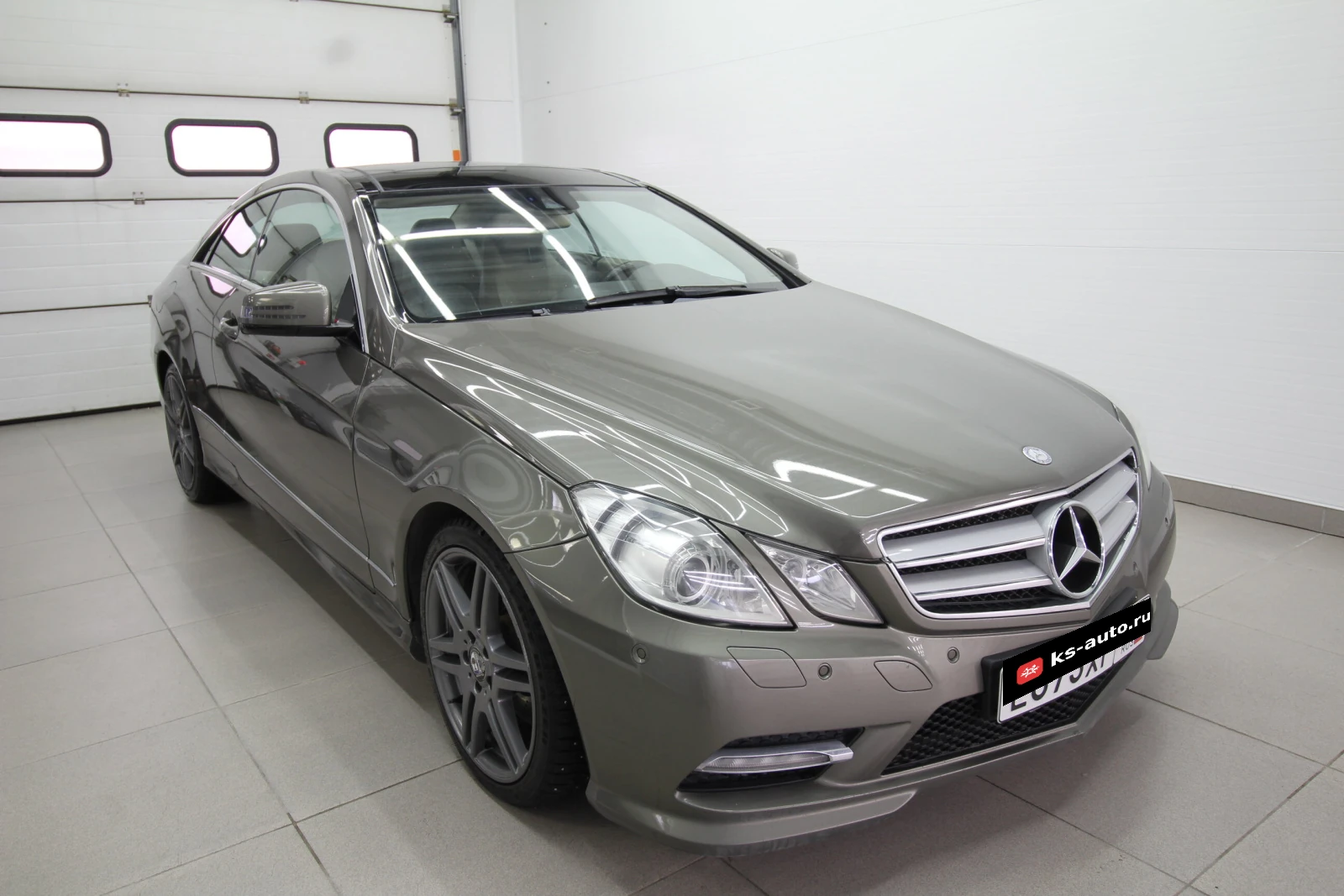 Mercedes-Benz E-Класс, 2012г