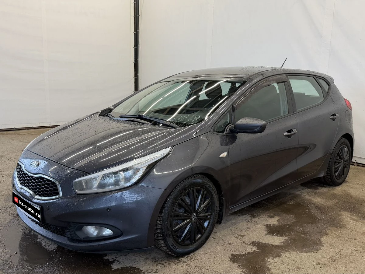 Kia Ceed, 2013г, передний привод, автомат