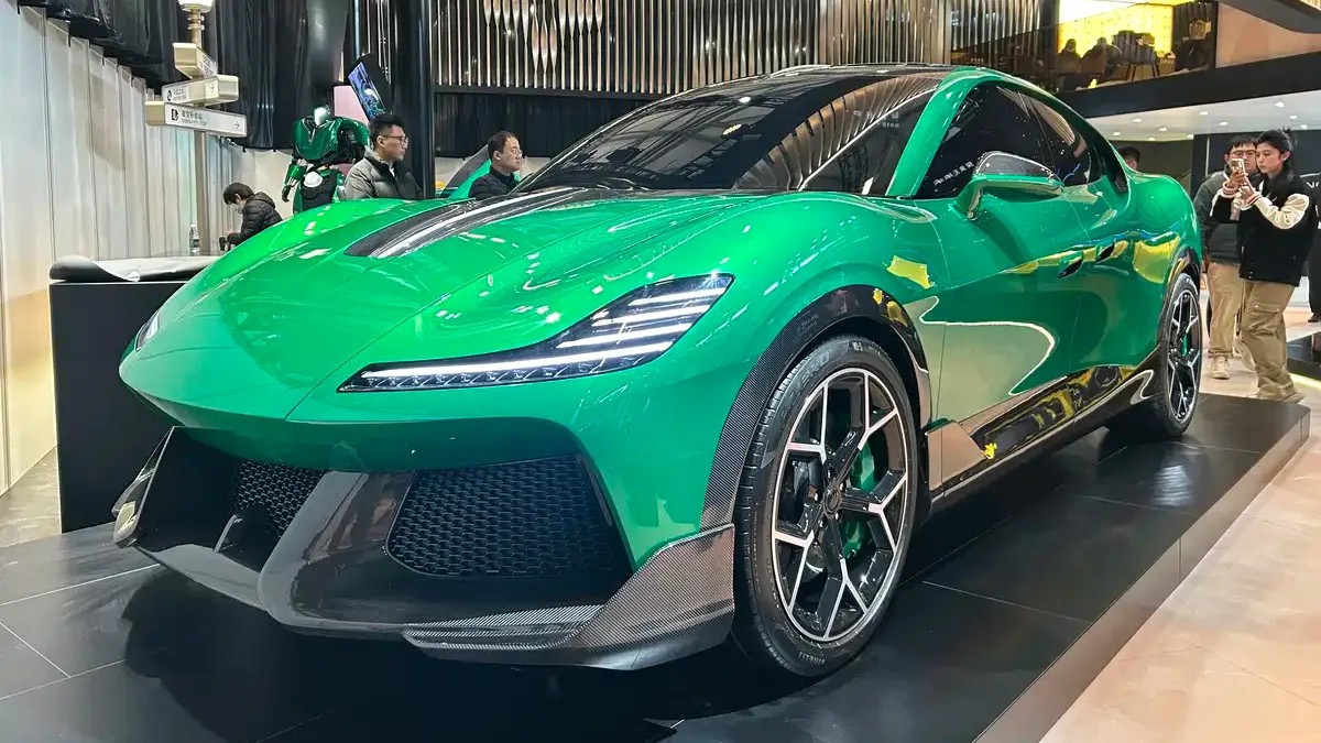 Китайский производитель пылесосов Dreame представил концепт автомобиля Nebula Next 01X.