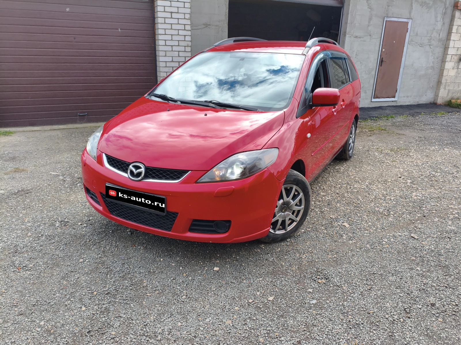 Mazda 5