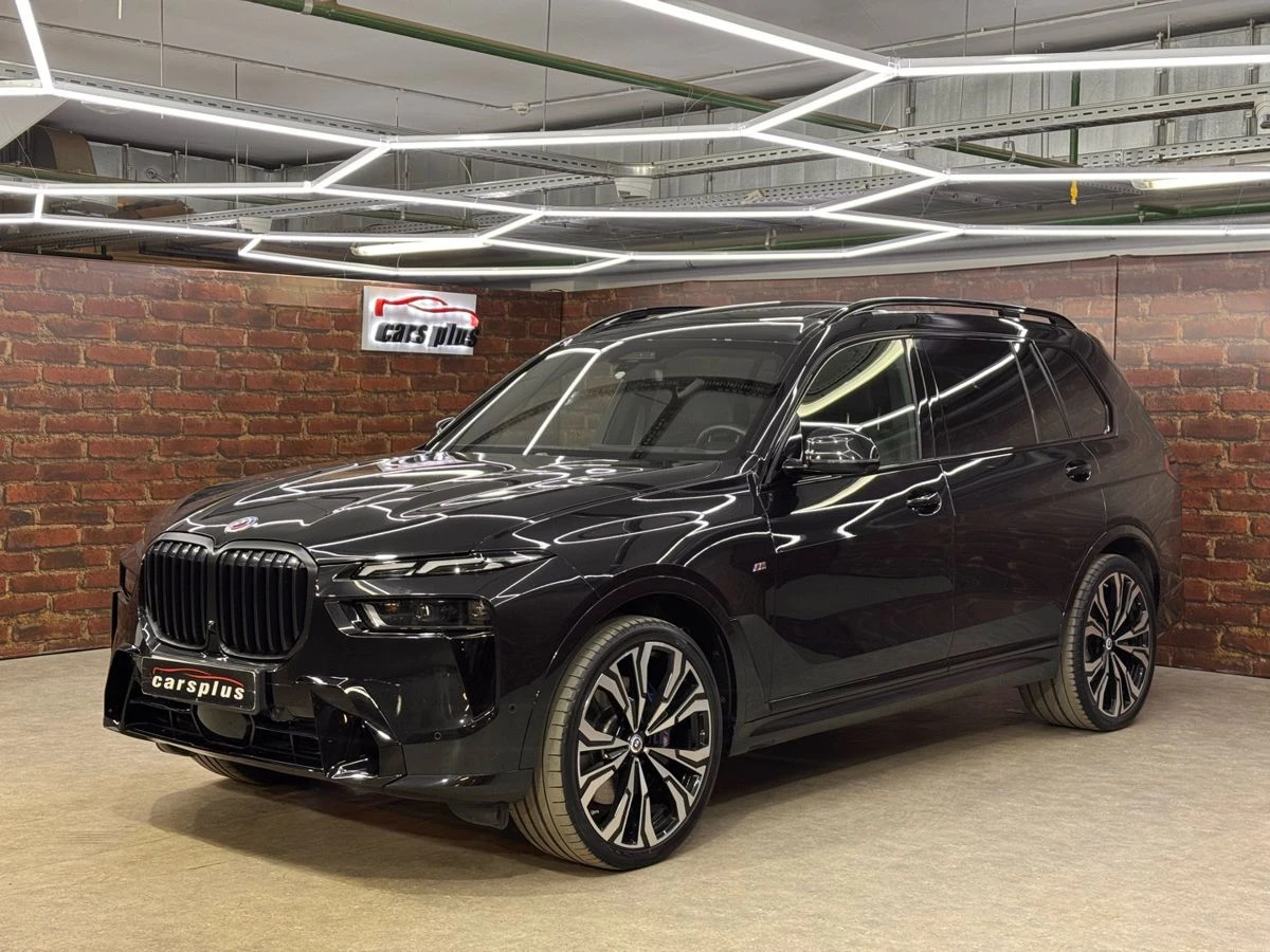 BMW X7, 2023г, полный привод, автомат