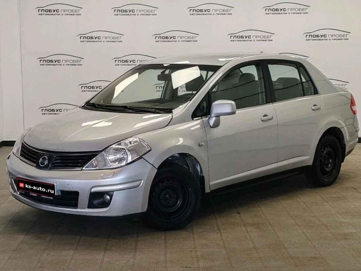 Nissan Tiida, 2007г., передний привод, автомат