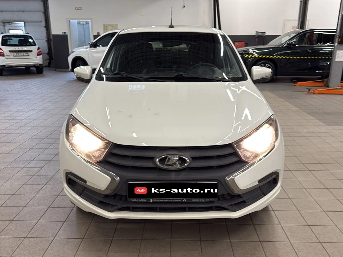 Lada (ВАЗ) Granta, 2018г, передний привод, механика