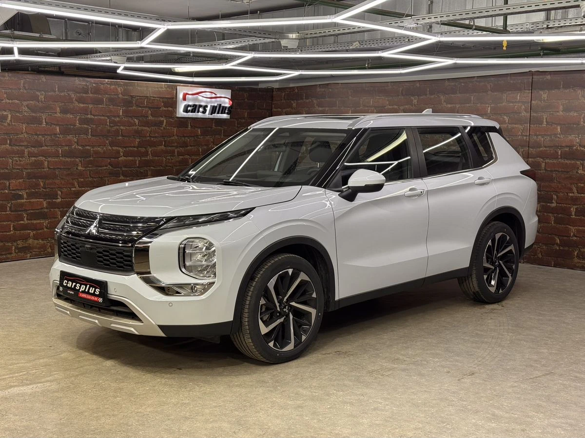 Mitsubishi Outlander, 2023г, полный привод, вариатор