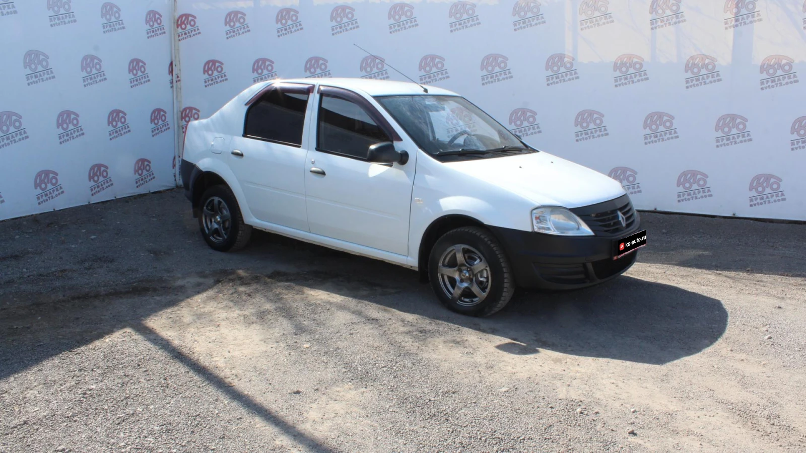 Renault Logan, 2011г., передний привод, автомат