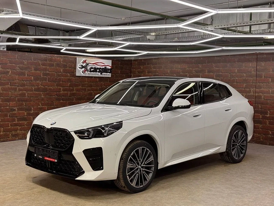 BMW X2, 2025г., передний привод, робот