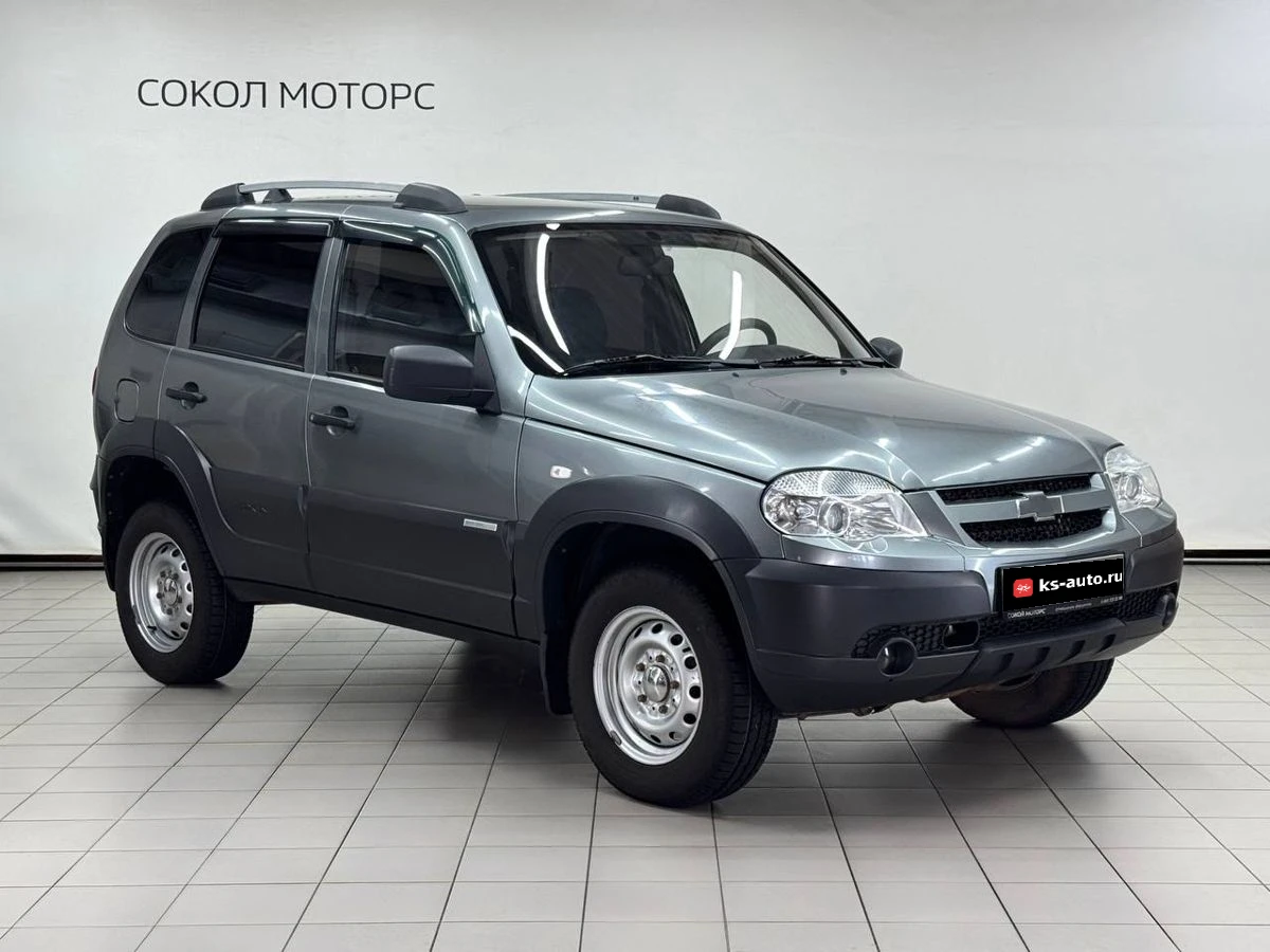 Chevrolet Niva, 2013г, полный привод, механика