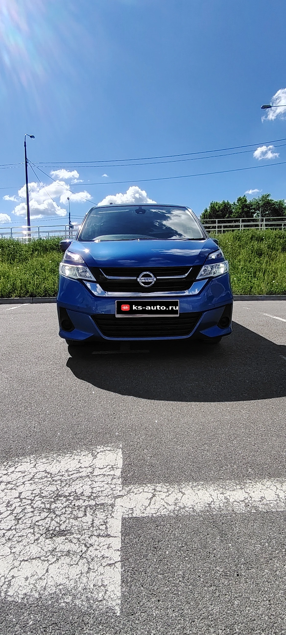 Nissan Serena, 2017г, передний привод, вариатор