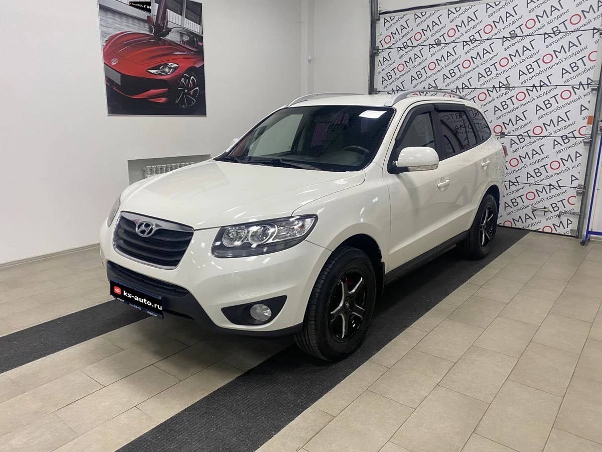 Hyundai Santa Fe, 2010г., полный привод, автомат