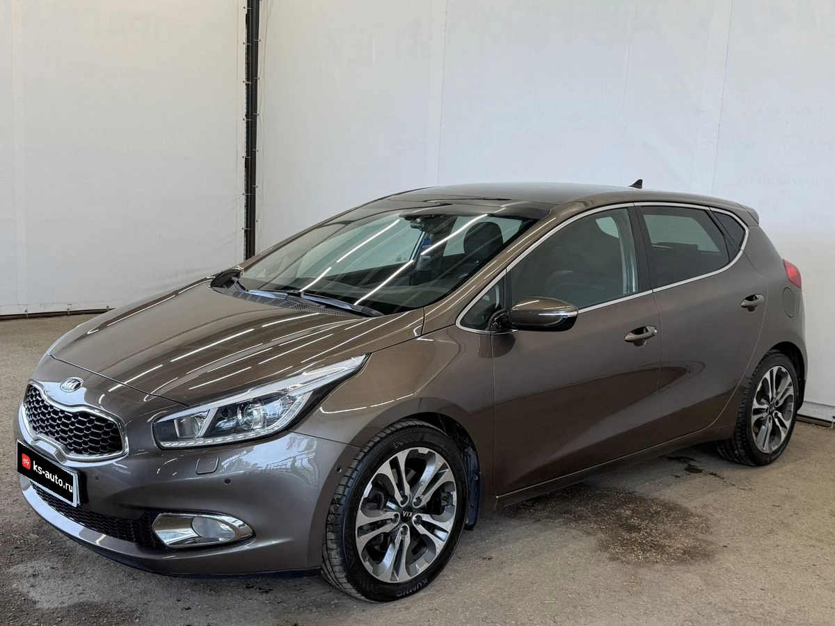 Kia Ceed, 2015г, передний привод, автомат