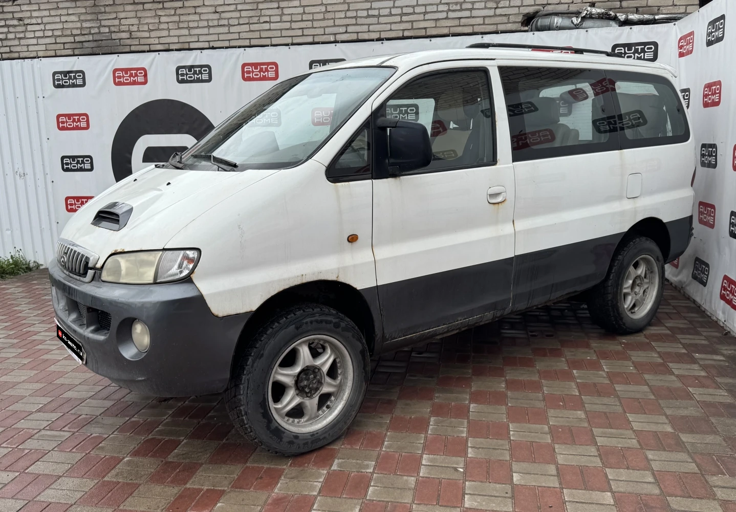 Hyundai Starex, 2002г, передний привод, автомат