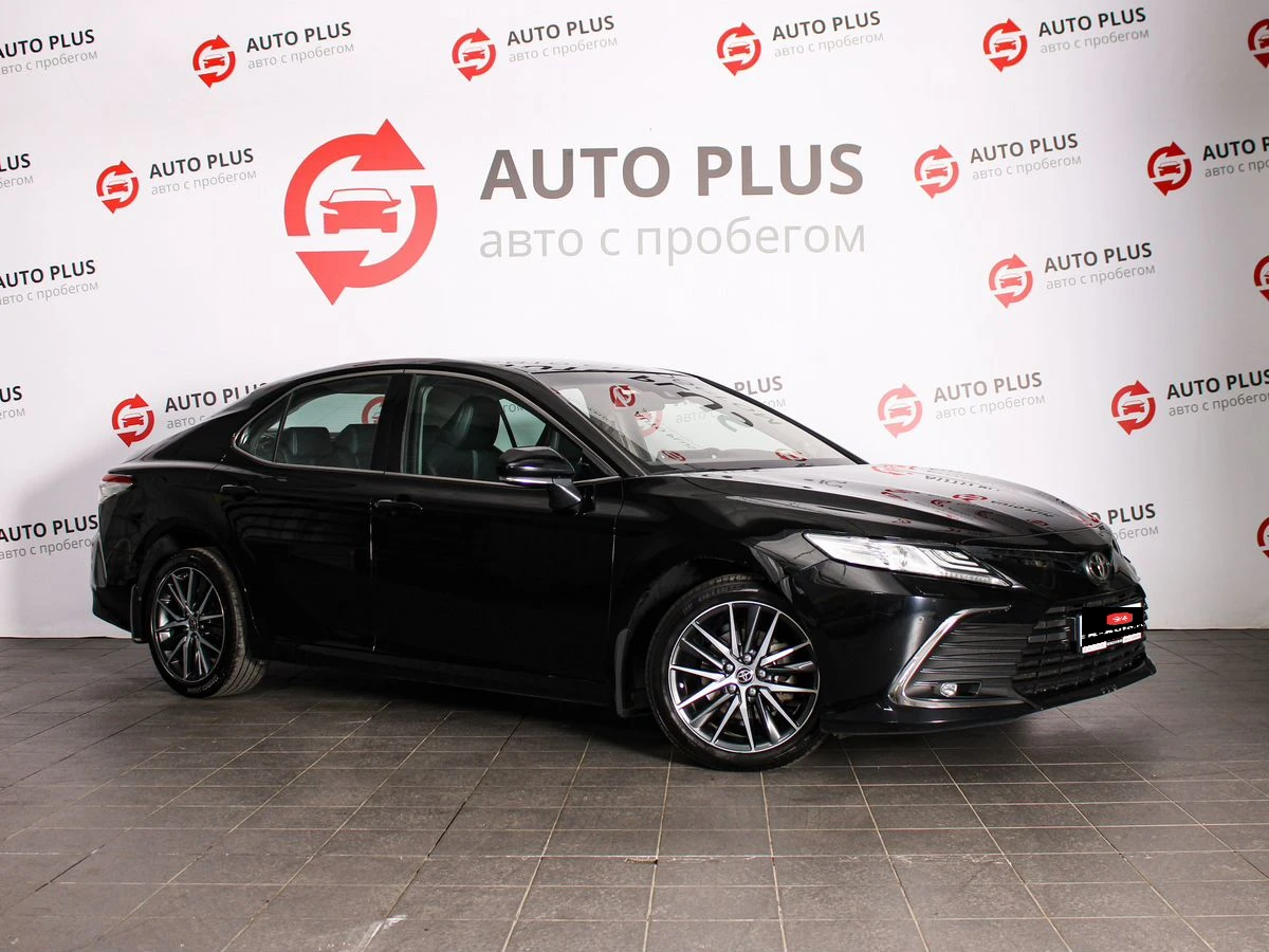 Toyota Camry, 2022г, передний привод, автомат