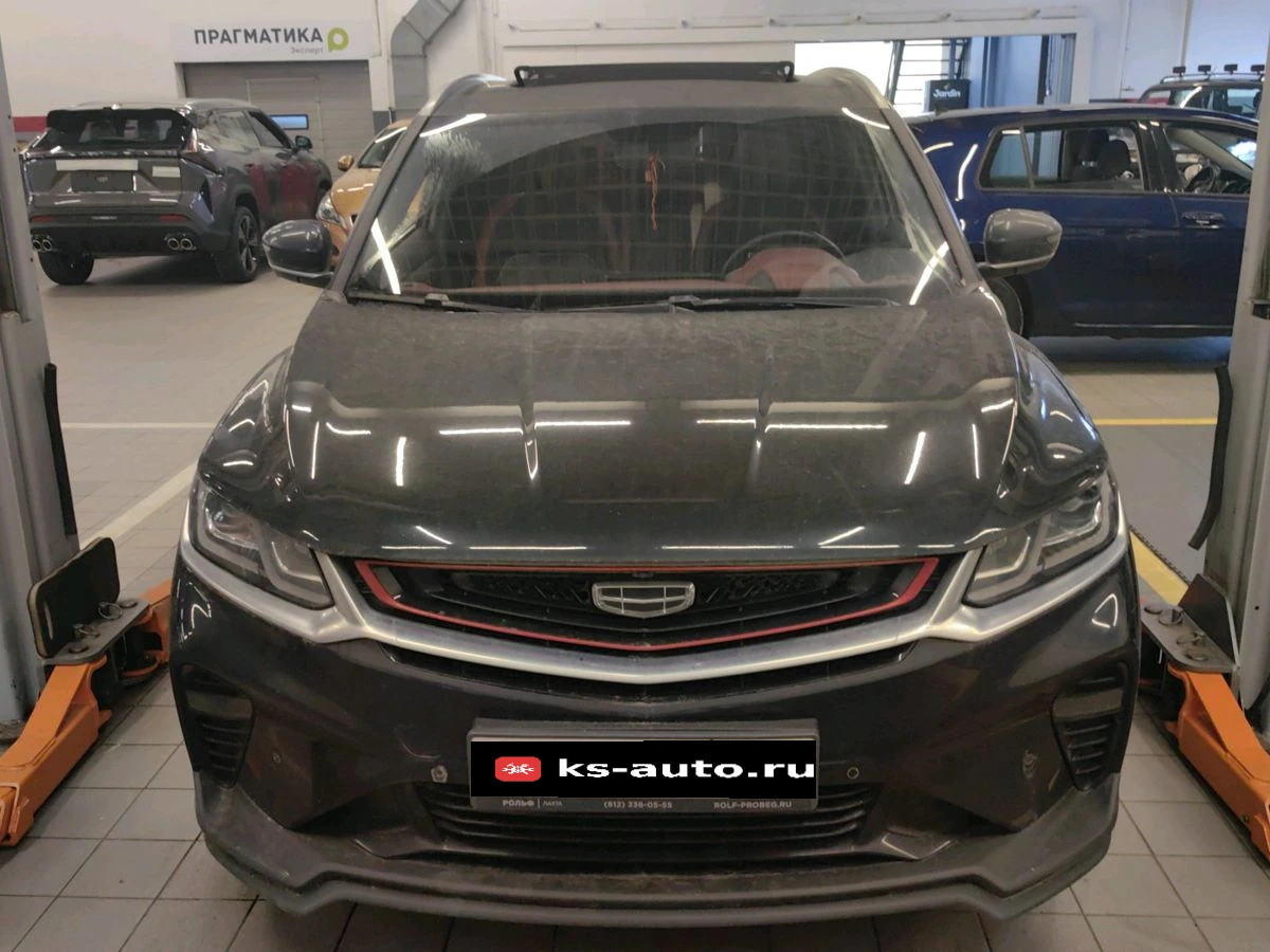 Geely Coolray, 2021г, передний привод, робот