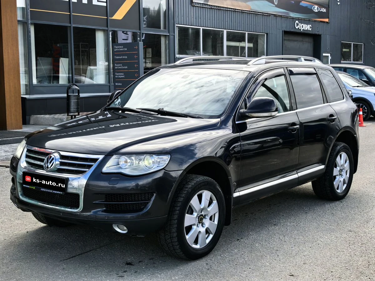 Volkswagen Touareg, 2009г, полный привод, автомат