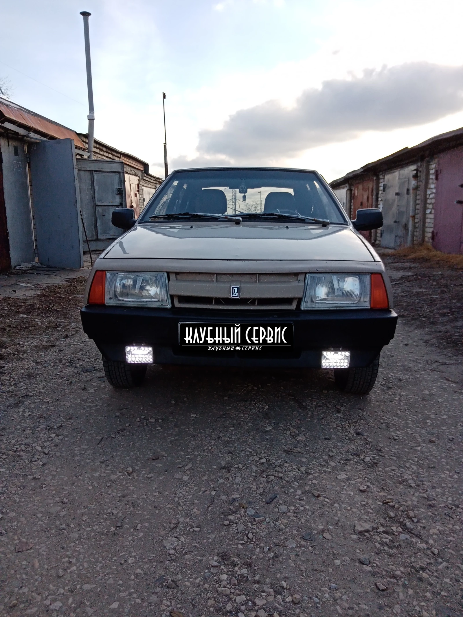 Lada (ВАЗ) 2109, 1988г., передний привод, механика