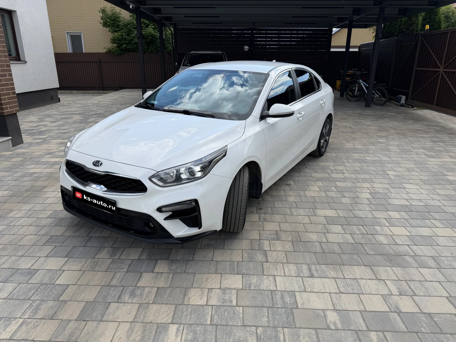 Kia Cerato, 2021г, передний привод, автомат