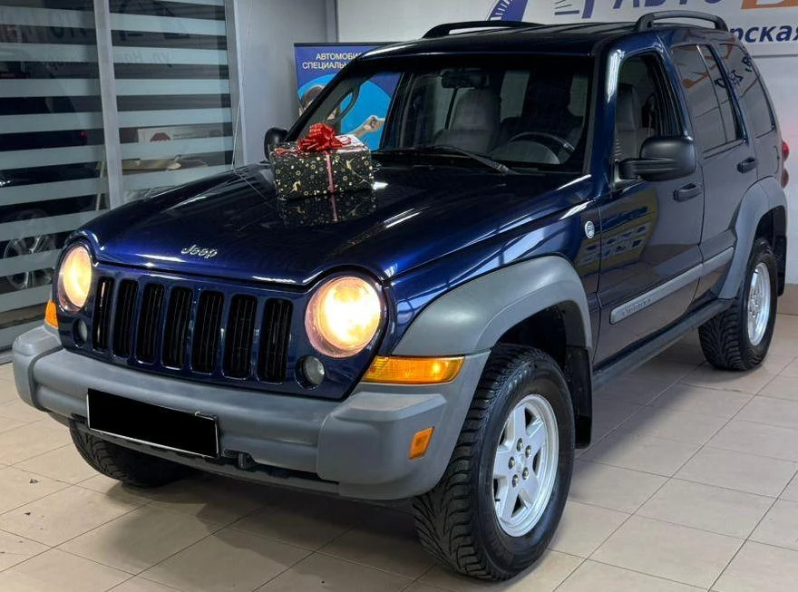 Jeep Liberty (North America), 2005г., задний привод, автомат