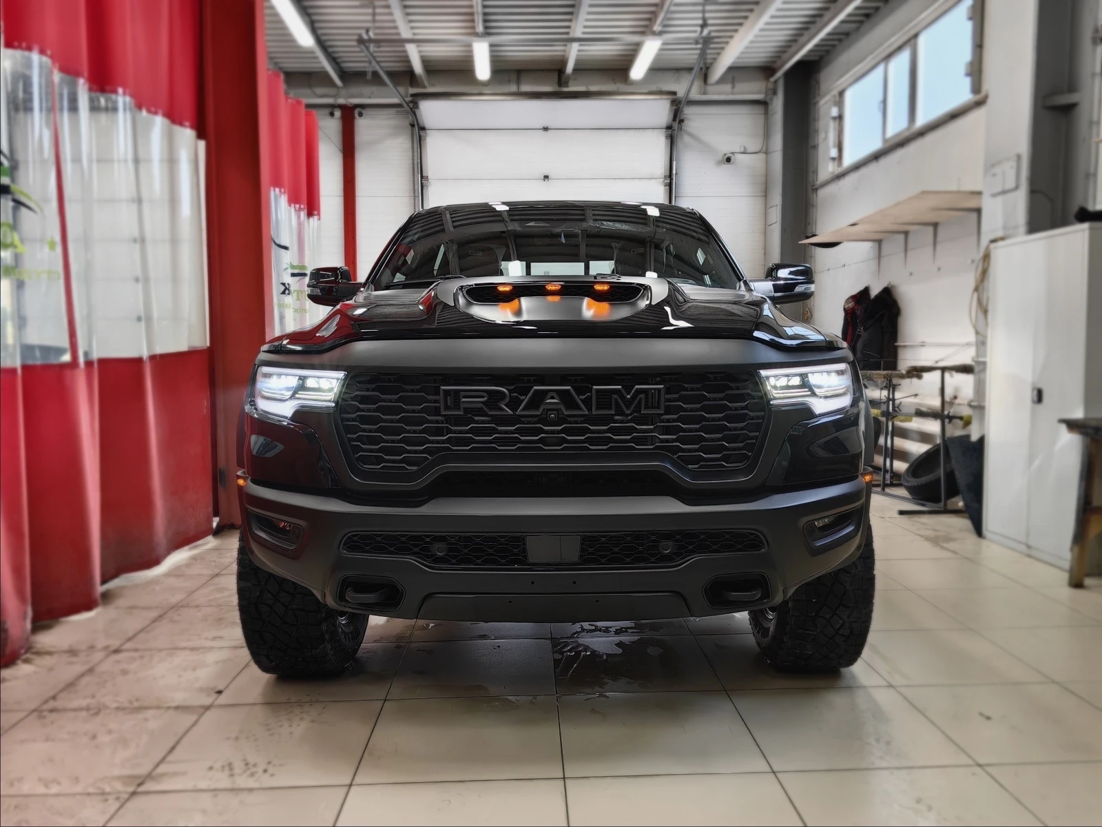 Ram 1500, 2025г, полный привод, автомат