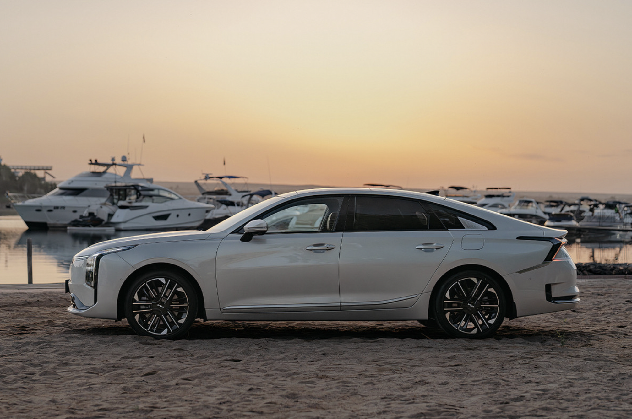 Обновленный Kia K8!