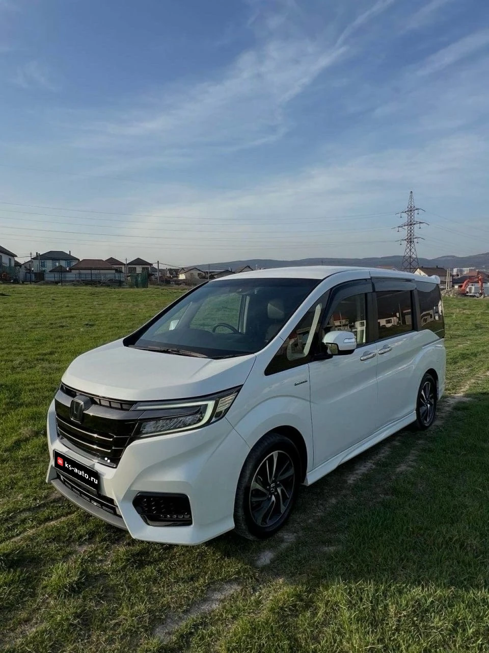 Honda Stepwgn, 2021г, передний привод, вариатор