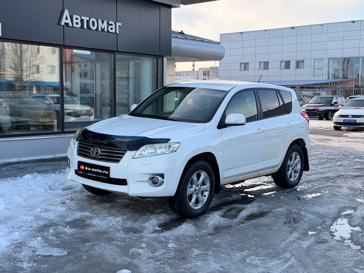 Toyota RAV4, 2011г