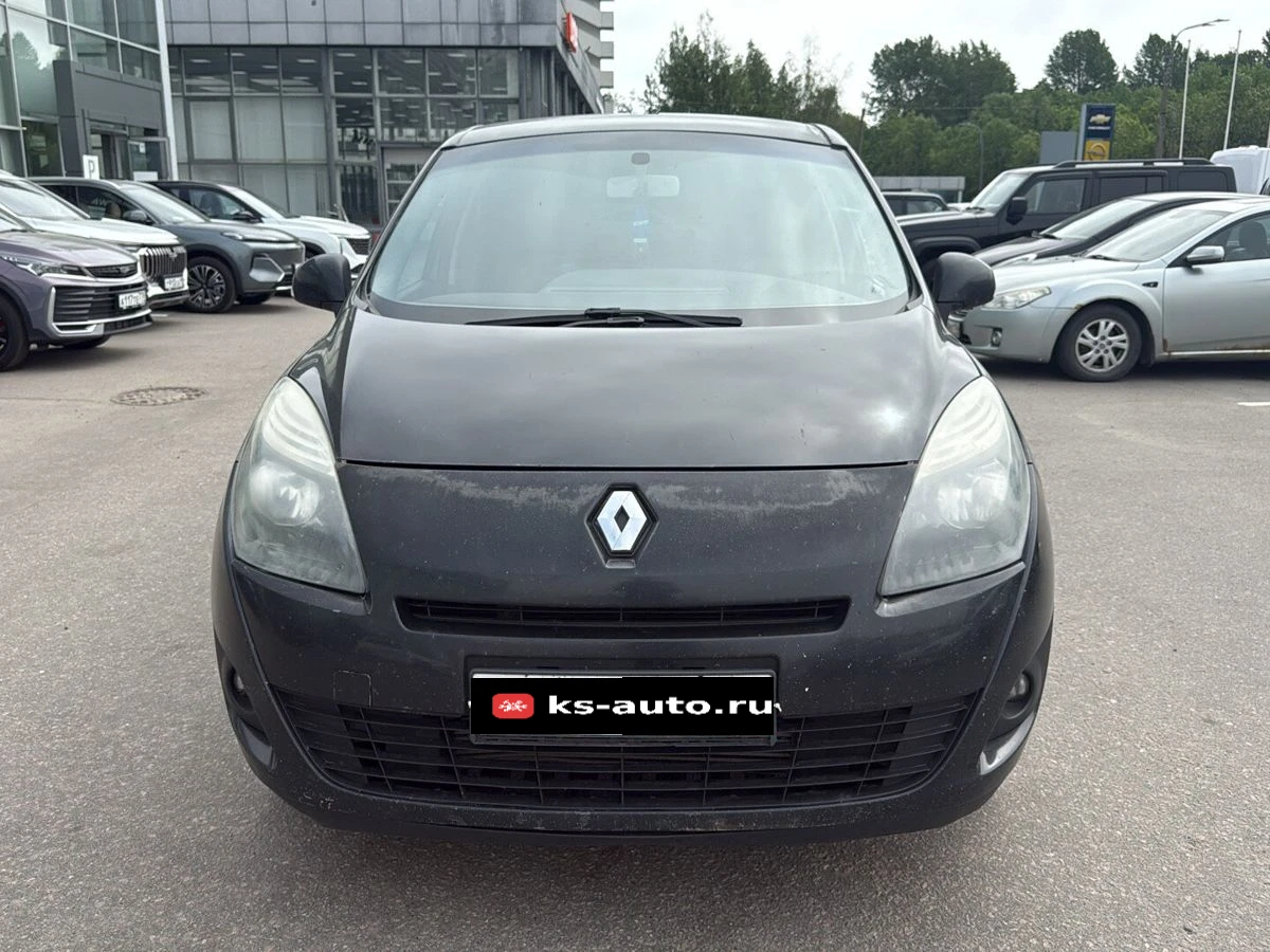 Renault Scenic, 2010г, передний привод, механика