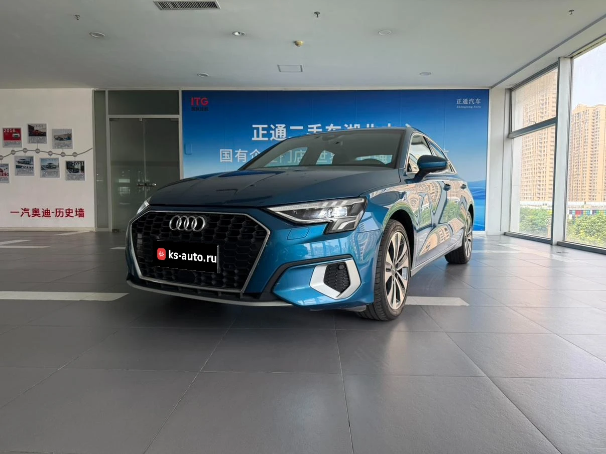 Audi A3, 2021г, передний привод, робот