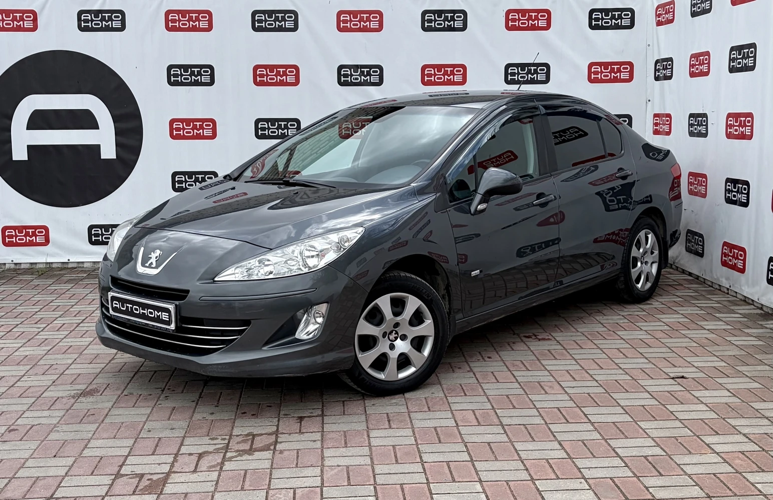 Peugeot 408, 2014г, передний привод, автомат