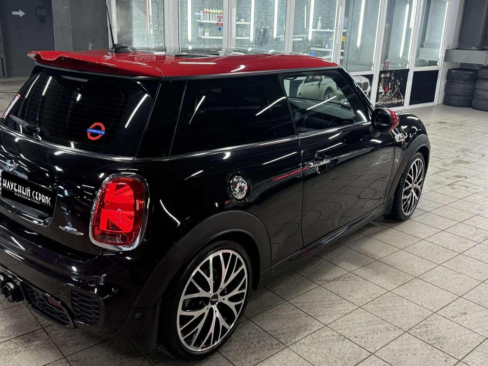 Mini Hatch, 2019г, передний привод, автомат