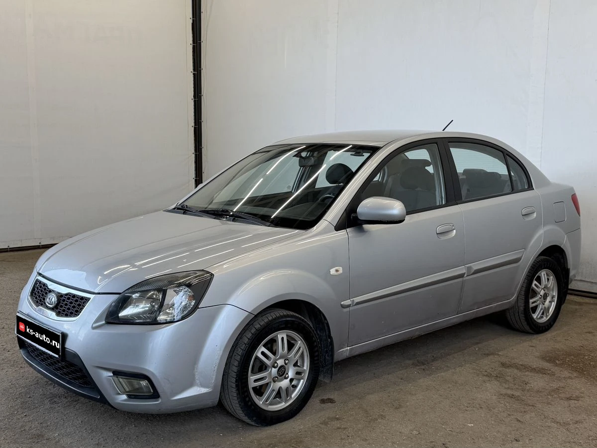 Kia Rio, 2010г, передний привод, автомат