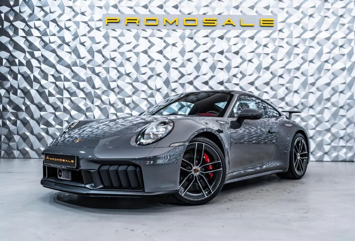 Porsche 911, 2025г, полный привод, робот
