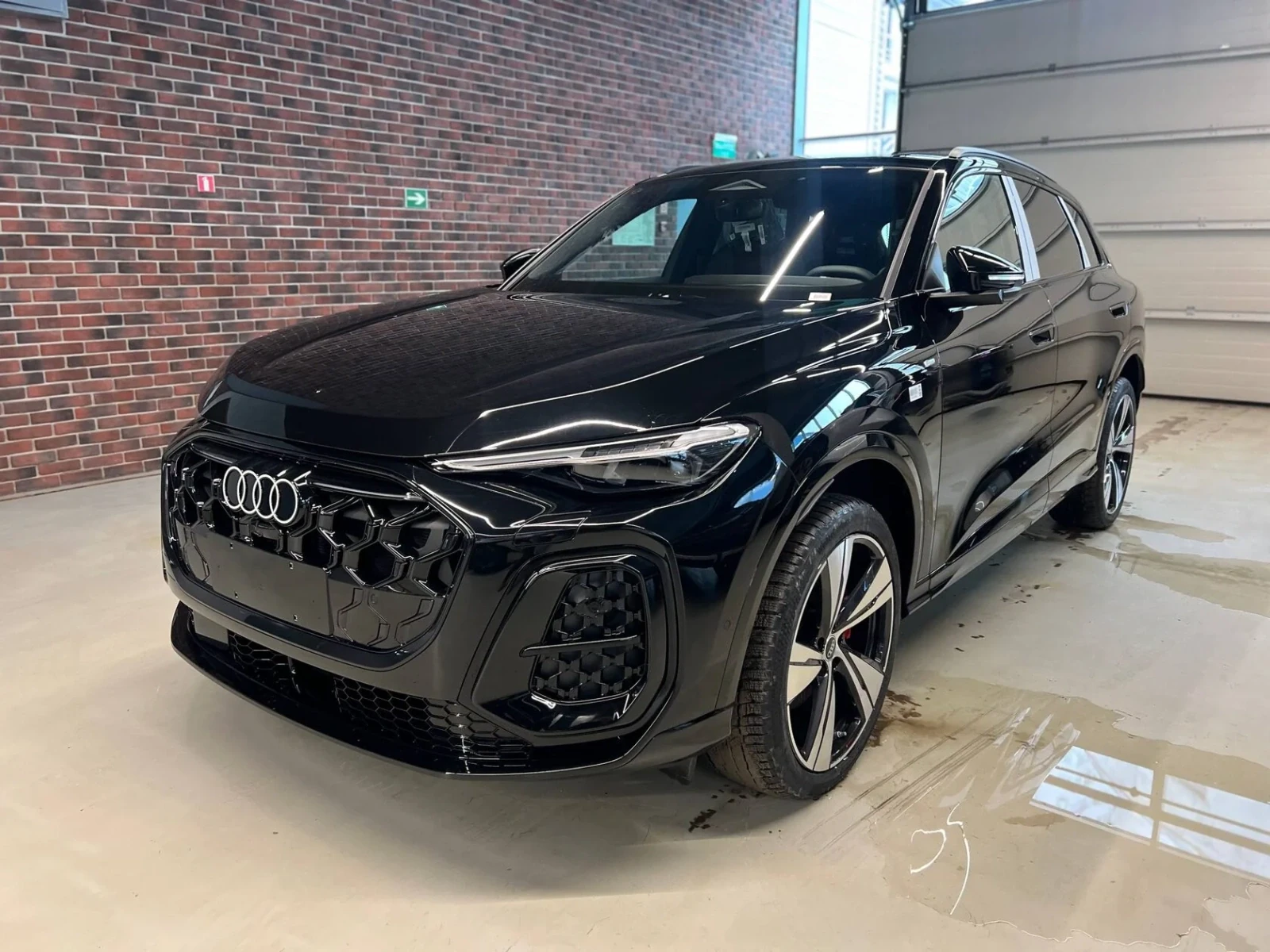 Audi Q5, 2025г, полный привод, робот