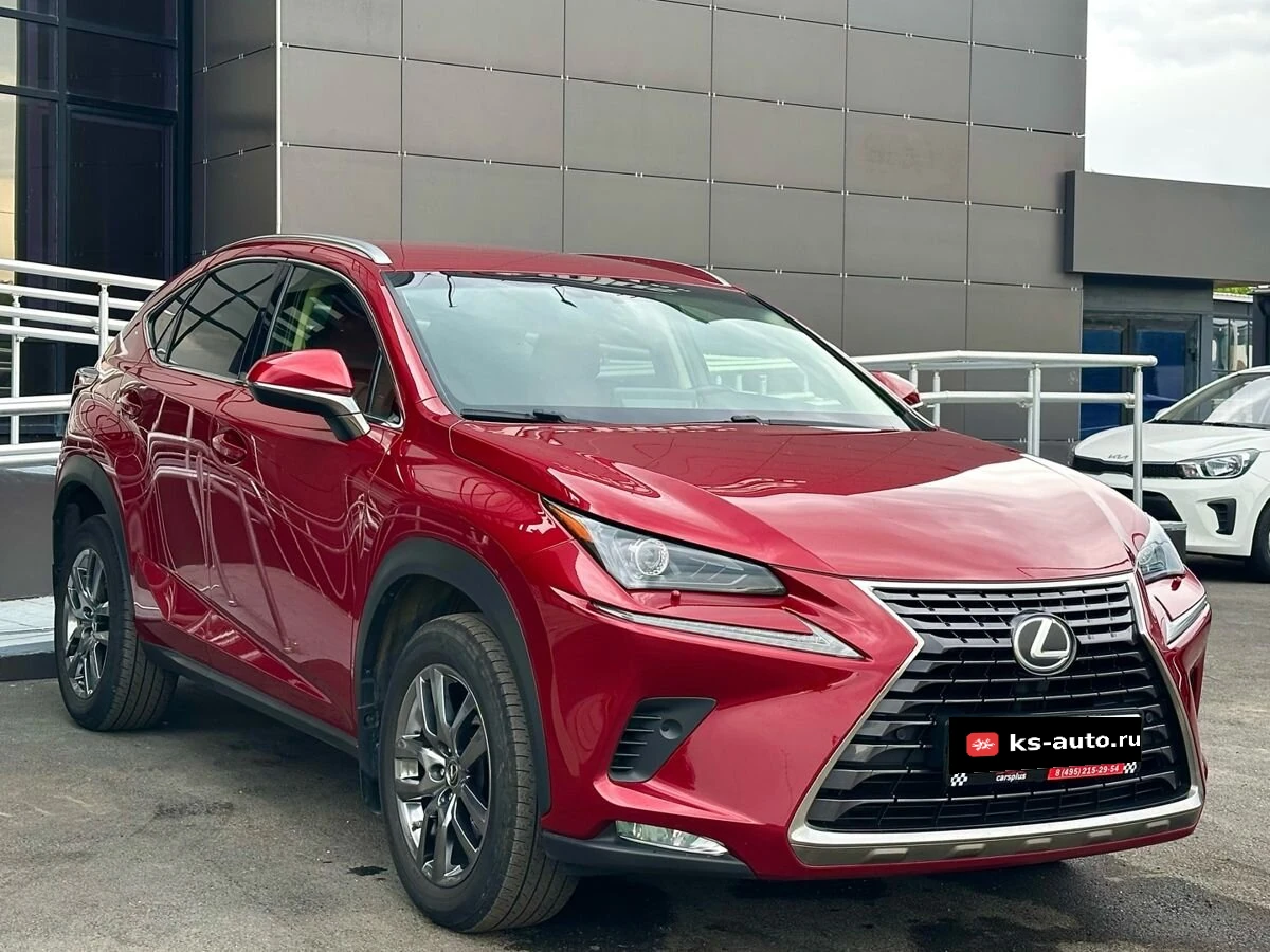 Lexus NX, 2017г