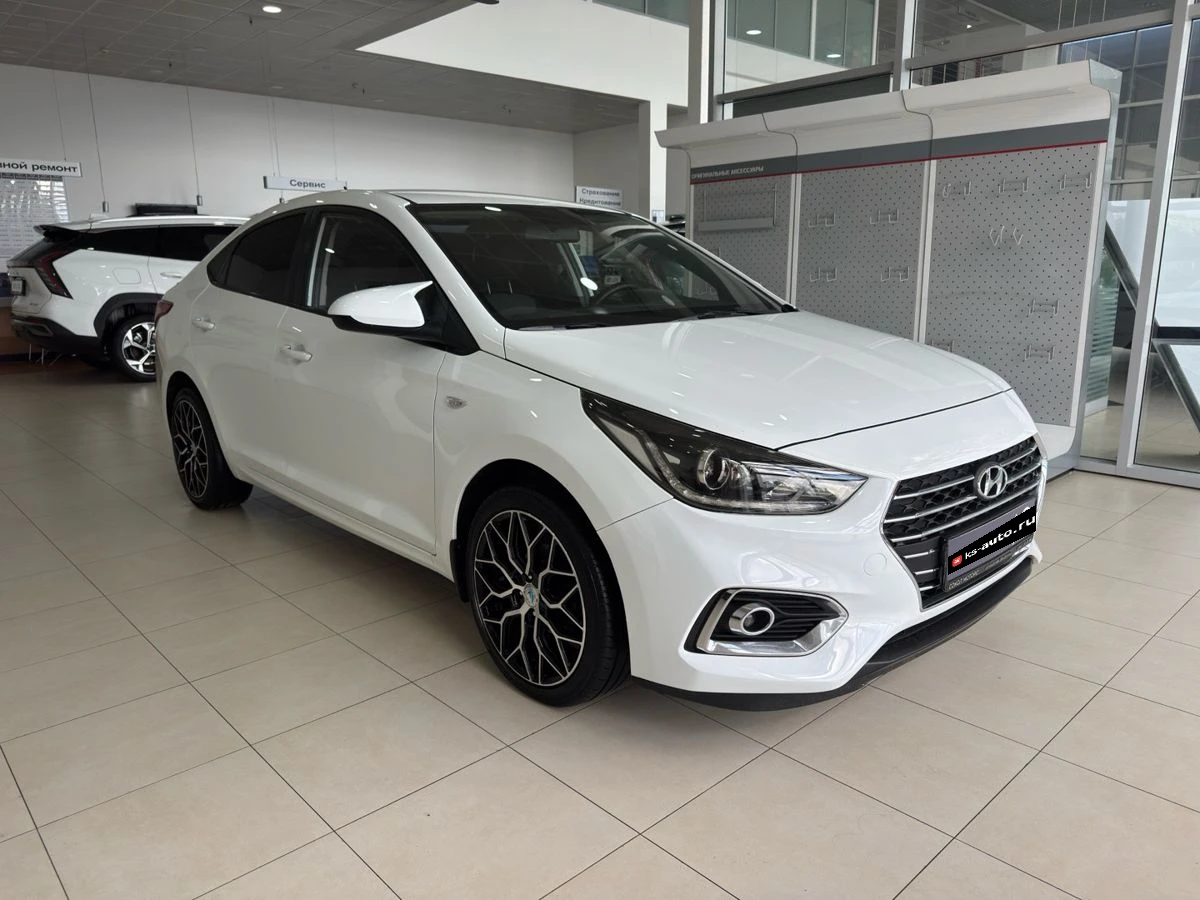 Hyundai Solaris, 2020г., передний привод, автомат