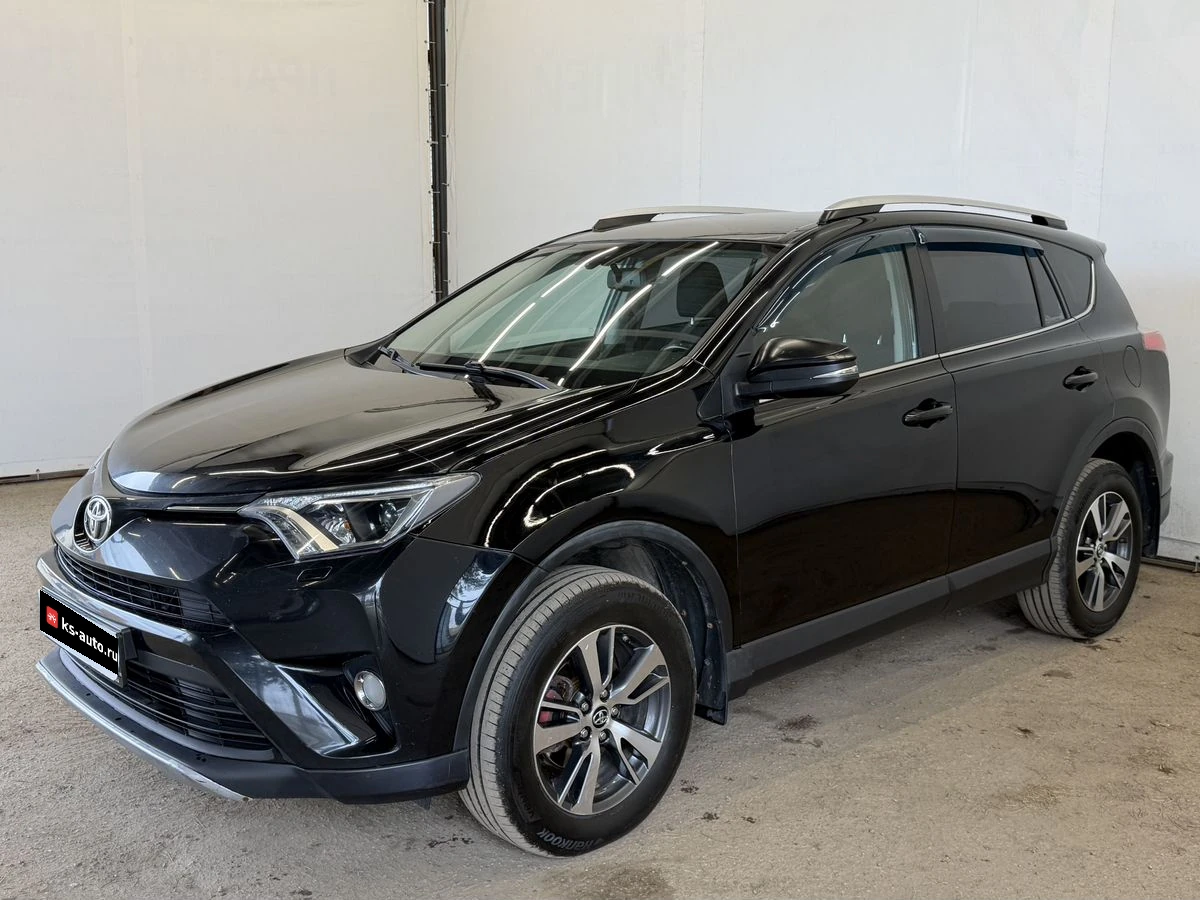 Toyota RAV4, 2017г, полный привод, вариатор
