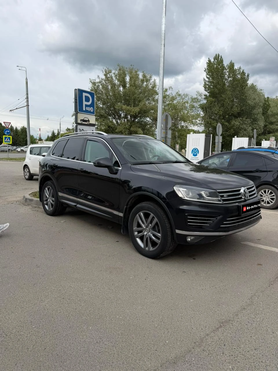 Volkswagen Touareg, 2017г, полный привод, автомат