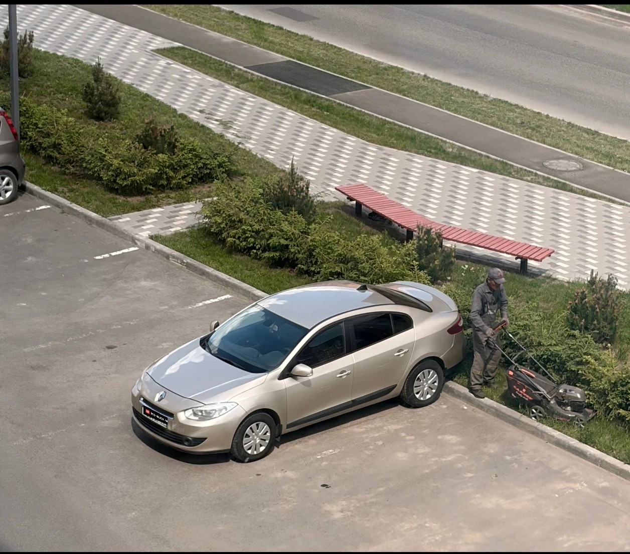 Renault Fluence, 2010г, передний привод, автомат