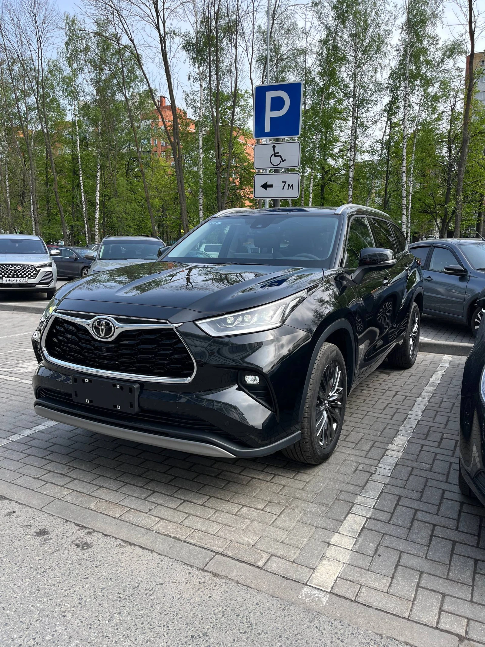 Toyota Highlander, 2026г, полный привод, автомат