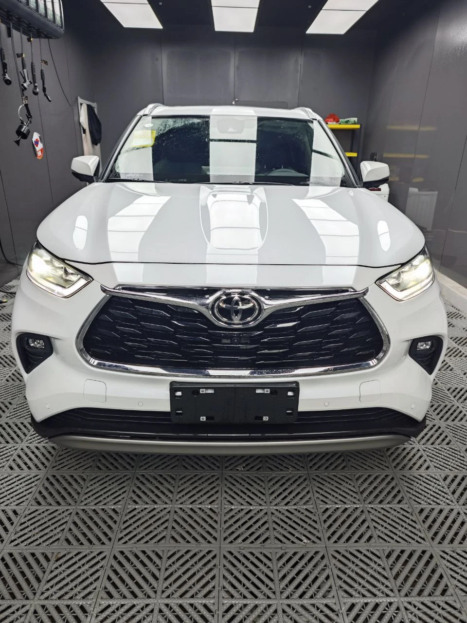Toyota Highlander, 2025г, полный привод, автомат